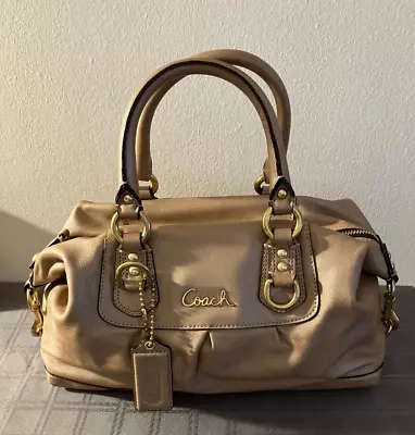 Med Size Coach Bag Mustard Color NWOT • $49.99