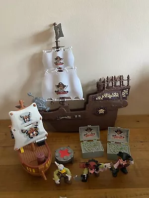 Disneyland Paris Pirate Playset Mickey Minnie And Donald Figures Plus B&M Ship • £24.99