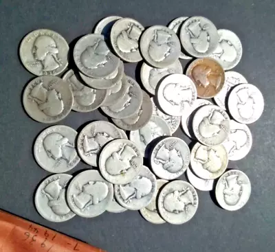 40(roll) Circulated 90% Silver Washington Quarters - $10 Face - Various Dates • $180
