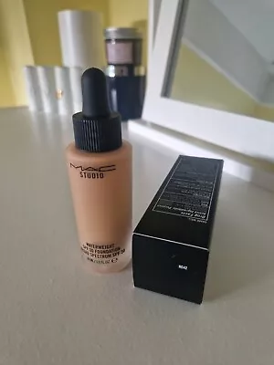 MAC Studio Waterweight SPF30 Foundation. Broad Spectrum SPF30. NC42. 30ml. BNIB. • £15