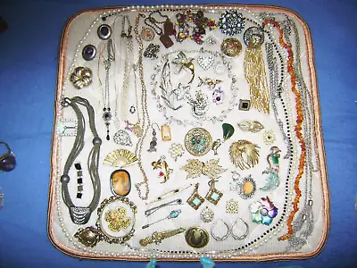 VINTAGE ANTIQUE MIXED JEWELRY LOT Of 70 Pcs Different:  Brand  Country  Materi • $150