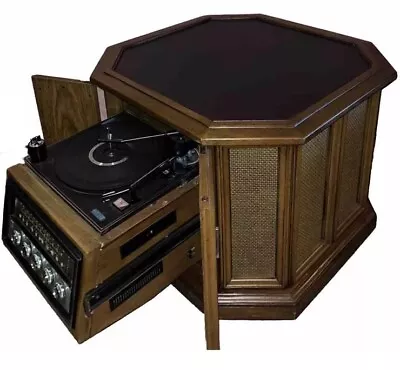 Vintage (1970’s) Magnavox Phonograph Stereo System. Excellent Working Condition! • $550