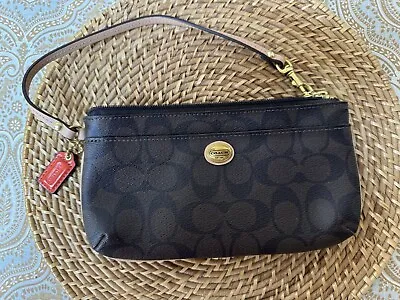 COACH PEYTON Chocolate Brown Signature Large Corner Zip Wristlet NWOT • $69.99