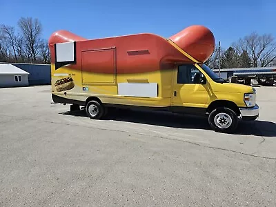 Hot Dog Shaped Food Truck Only 24k Stored Indoors Excellent Conditon Make $$$$$$ • $55000