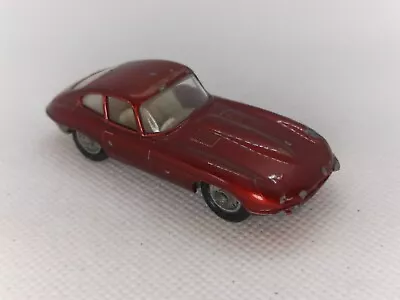 Vintage Matchbox Lesney No. 32 Jaguar E Type Diecast Toy Car Lesney England F110 • $9.99