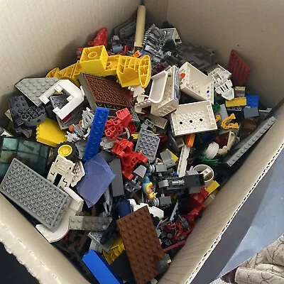 Bulk Lego Lot 4.8 Kilograms (Star Wars And More!) • $41