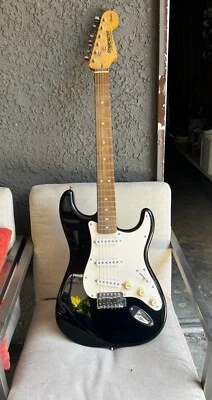 $100 • Buy Fender Standard Strat Electric Guitar Black Pre Owned 6 String Starcaster