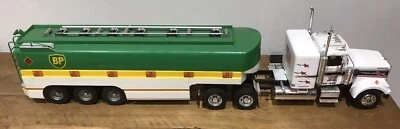 £50 • Buy Italeri 1/24 Peterbilt & BP Tank Trailer Model - Built & Painted