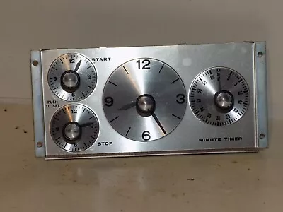 VINTAGE 1960s GE PUSH BUTTON STOVE CLOCK / TIMER UNIT - WORKS - 3AST20A14A1 • $68.50