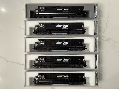 N Scale Kato Norfolk Southern SD70M Lot Of 5 • $325