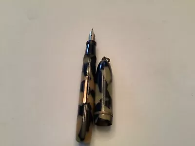 Vintage  Marble Fountain Pen Warranted 14kt Nib USA 4” • $50