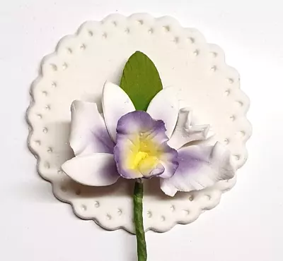 Edible Sugar Cattleya Orchid Flower Mini Spray Lilac And White Cake Decoration • £6.98