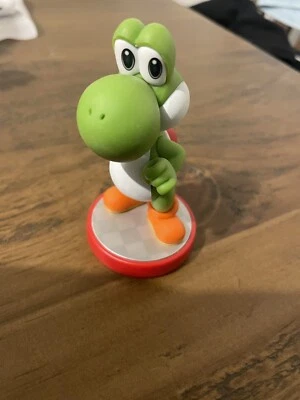 $29 • Buy Nintendo Amiibo Super Mario Yoshi - 1069966