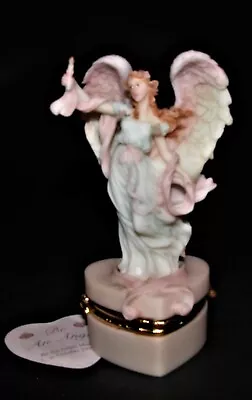 Seraphim Angel Hinged Box  Hope  Light In Distance NIB 4.5 In. #81621 Free Pin • $48