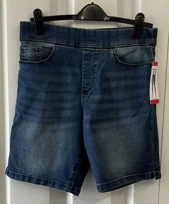 Ladies DKNY Jean Shorts Size Medium • £10.99