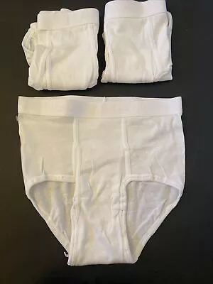 Hanes “Our Most Comfortable “Vtg.Briefs (3) Men’s Underwear Size Med. New • $29.99