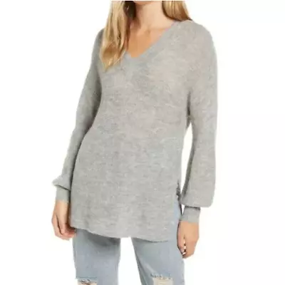 Vero Moda Women's Vilma Long Sleeve V-Neck Knit Sweater Pullover Gray S NWT • $12