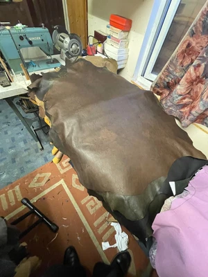 £21.45 • Buy LEATHER SKINS,Hides,Nappa Skins,DISTRESSED CHESTNUT BROWN --7.8 Sqf--MF73