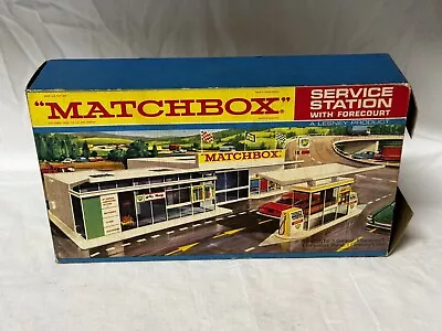 1969 Lesney Matchbox Service Station With Forecourt - Boxed • $100