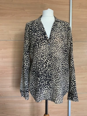 £38 • Buy Equipment Femme 100% Silk Animal Print Shirt /Blouse Medium