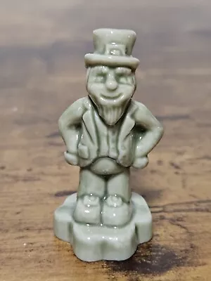 WADE WHIMSIES ENGLAND CALENDAR SERIES MARCH LEPRECHAUN FIGURINE Excellent Cond  • $8