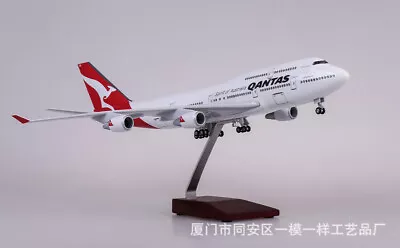 1/150 Plane Model QANTAS B747-400 Airline Model Airplane 47cm LED Voice Light • $109.49