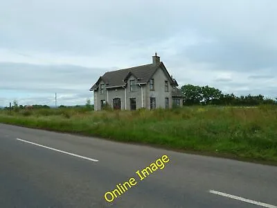 Photo 6x4 Old House Randalstown/J0990 There's A Definite Air Of Neg C2013 • £2