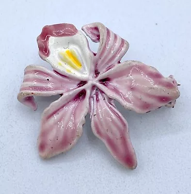 C1-806 Vintage Brooch Pin 1  Flower Painted Pink • $2.99