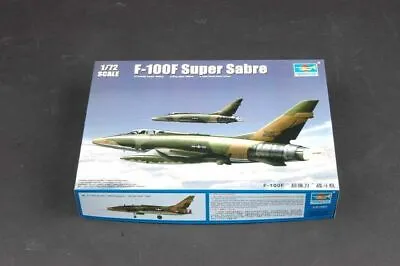 Trumpeter 01650 1/72 F-100F Super Sabre • $25.60