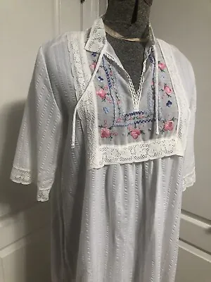 Vintage Praire Floral Embroidery Boho White Lingerie Dress Nightgown 60s 70s M/L • $48.50