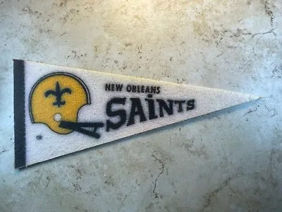 New Orleans Saints NFL Vintage Felt Mini Sports NFL Football Pennant 4x9 • $3