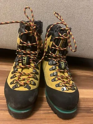 La Sportiva Nepal EVO Extreme GTX Mountaineering Boots EU 37 (women’s US 6) • $375