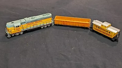 HO Scale Life Like Union Pacific GP-38 Loco & Caboose + Tyco UP Maintenance Car • $59.99