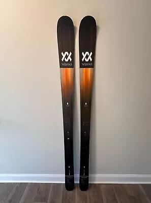 2021 Volkl Mantra 102 Skis - 184 Cm Length - Perfect For Any Terrain! • $157.50