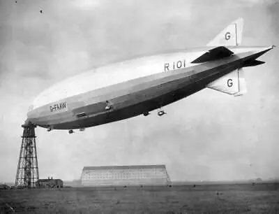 1930 R101 At Its Moorings In Cardington Bedfordshire Airship Old Photo • $5.78