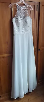 £180 • Buy  Beautiful A-line, Floor Length, Mori Lee Wedding Dress By Madeline Gardner. S12