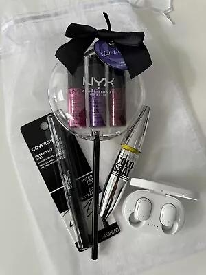 Gifts. Face Nails NYX Maybelline Cover Girl Bluetooth Headphones. • £22.95