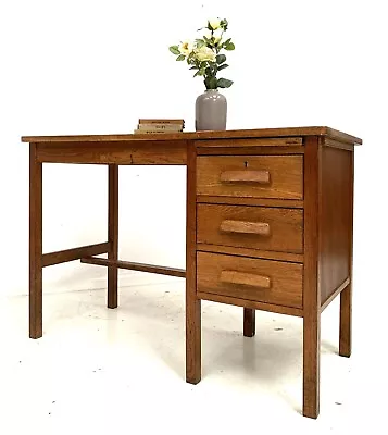 £245 • Buy VINTAGE ANTIQUE COMPACT OAK TEACHERS SCHOOL WRITING LAPTOP PEDESTAL DESK 1940s