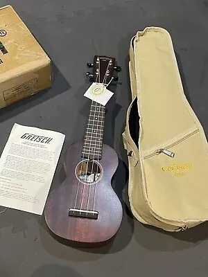 Gretsch G9100 Soprano Standard Ukulele - Vintage Mahogany Stain • $139.99