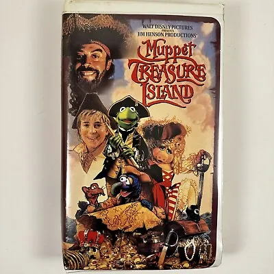 Muppet Treasure Island  (VHS 1996) Clam Shell Tim Curry Jim Henson • $4.99