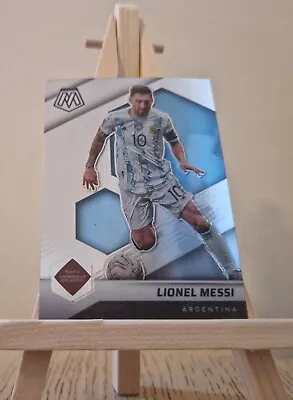 Lionel Messi Argentina 2021-22 Panini Mosaic Road To FIFA World Cup 2022 Card 10 • £3.79