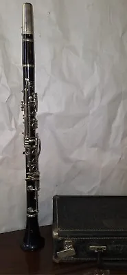 Vintage Vito Reso-Tone 3 Clarinet With Felt Lined Carrying Case & Extra Reed • $59