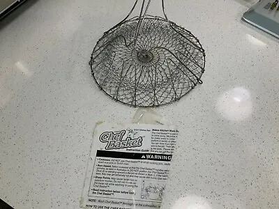 Vintage Chef French Metal Wire Mesh Collapsible Folding Egg Collecting Basket • $0.99