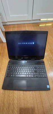 $800 • Buy Alienware M15 Gaming Laptop GTX 1070 Max-Q
