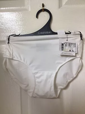 New Beautiful Calvin Klein Underwear Hipster / Shorty Style Size S White Logo • £8.99