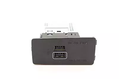 Front Center Console Dual Usb Port Charger Oem 31407038 Volvo Xc90 2016 - 2022 • $59.63