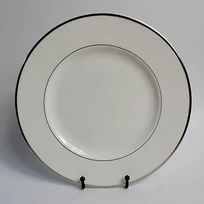 Mikasa Cameo Platinum Dinner Plate HK301 White With Platinum Trim NEW • $14.36