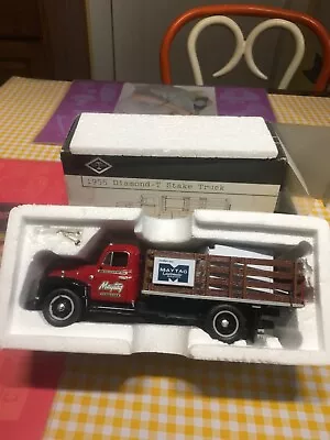 2006 First Gear 1955 Diamond T Maytag Washers Stake Truck Rare Factory Sealed • $39.97