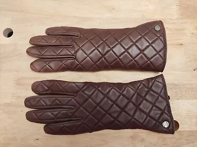 MICHAEL KORS Women's Soft Quilted Elegant Leather Tech Gloves Size M • $23