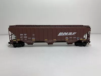 BNSF 4750 Cu. Ft. Hopper Used N Scale InterMountain Road No. 471002 • $24.50